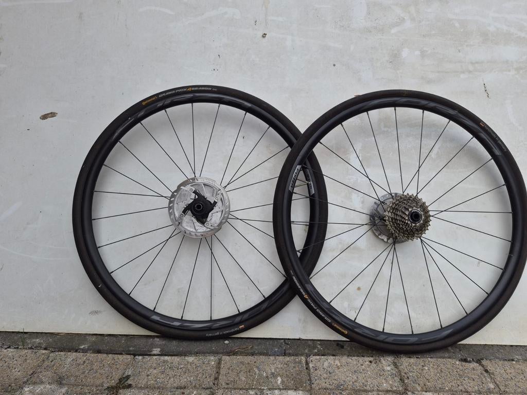 Forza standaardwielen 28inch (racefiets), Ophalen, Racefiets, Band