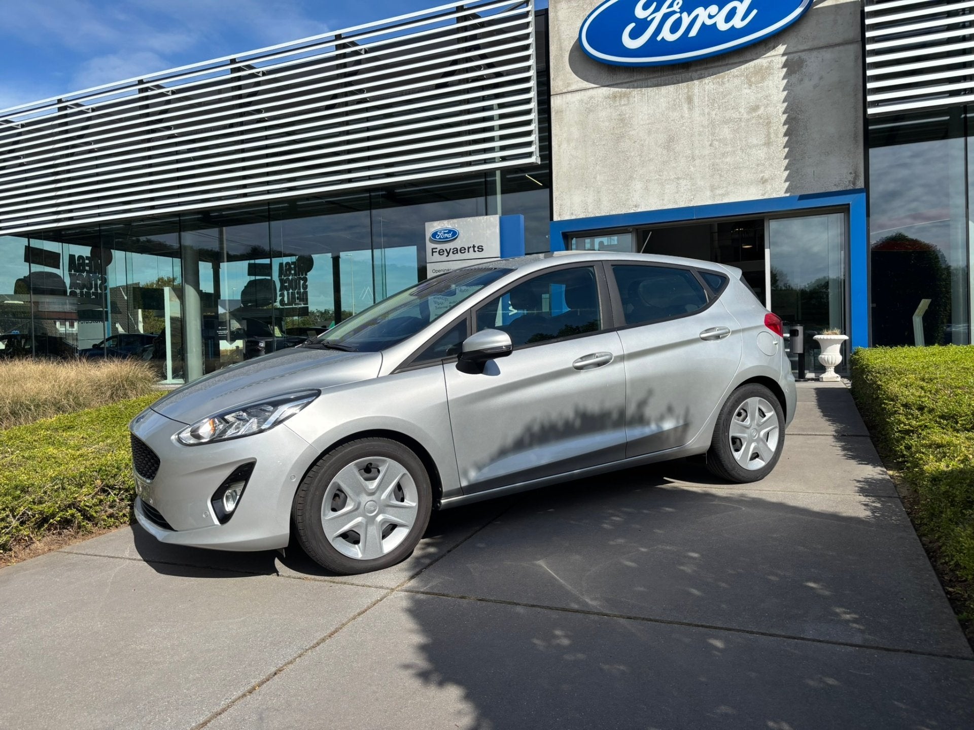 Ford Fiesta EcoBoost business class (bj 2020, automaat), Auto's, Automaat, Stof, Gebruikt, Overige kleuren