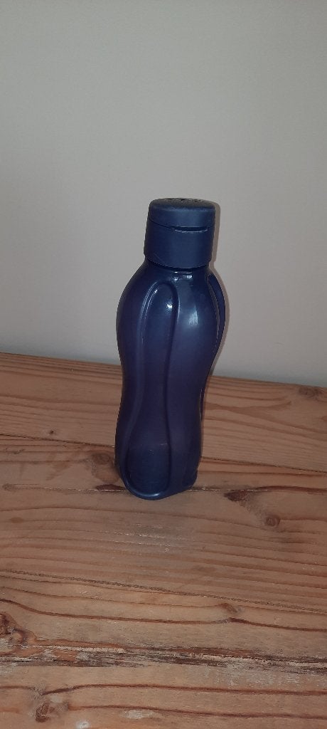Bouteille à boire Tupperware 1L, Bouteille réutilisable, Comme neuf, 1000 ml, Bleu