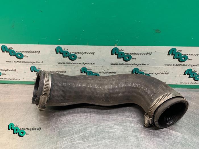 Tuyau intercooler d'un Volkswagen Polo (Polo 09-), Volkswagen, -, 3 mois de garantie, Utilisé