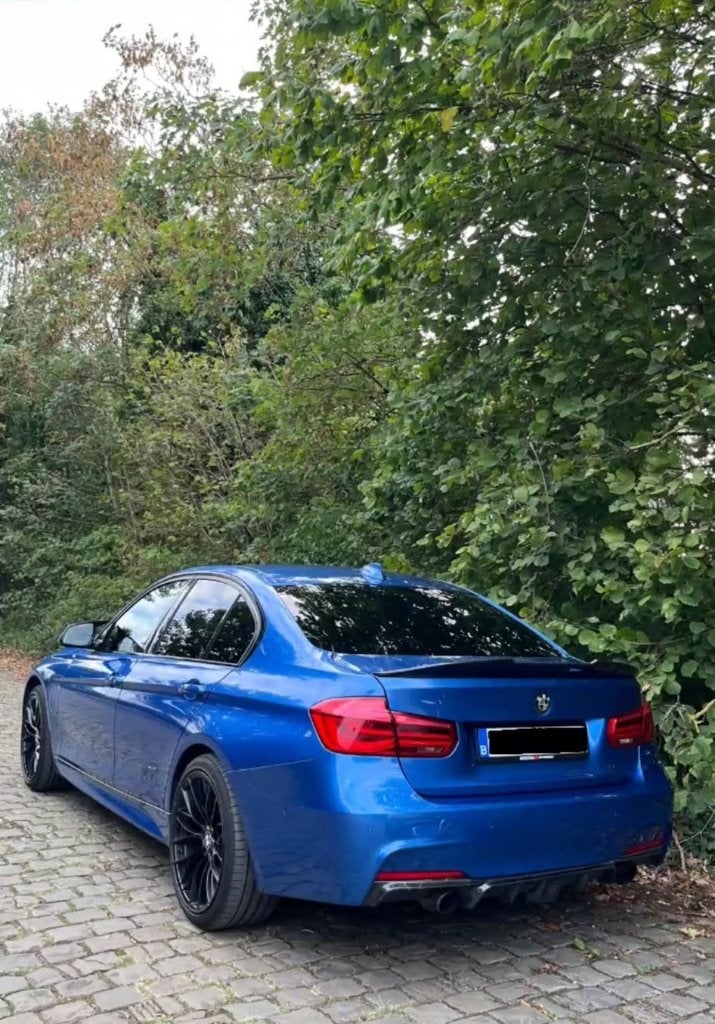 BMW 330e F30 – Stage 2 – Full Custom Maps, Auto's, Achterwielaandrijving, 4 cilinders, Blauw, Leder