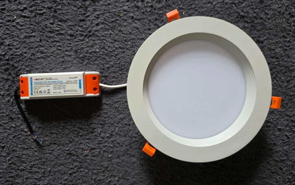 led downlight
RGBW, Huis en Inrichting, Ophalen, Gebruikt, Plafondspot of Wandspot, Led