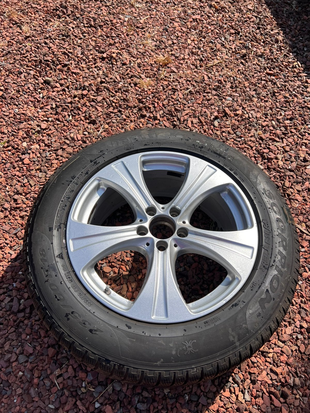 Jantes MERCEDES + pneus HIVER PIRELLI, Autos : Pièces & Accessoires, Pneus & Jantes, Enlèvement, Pneus hiver, Pneu(s)