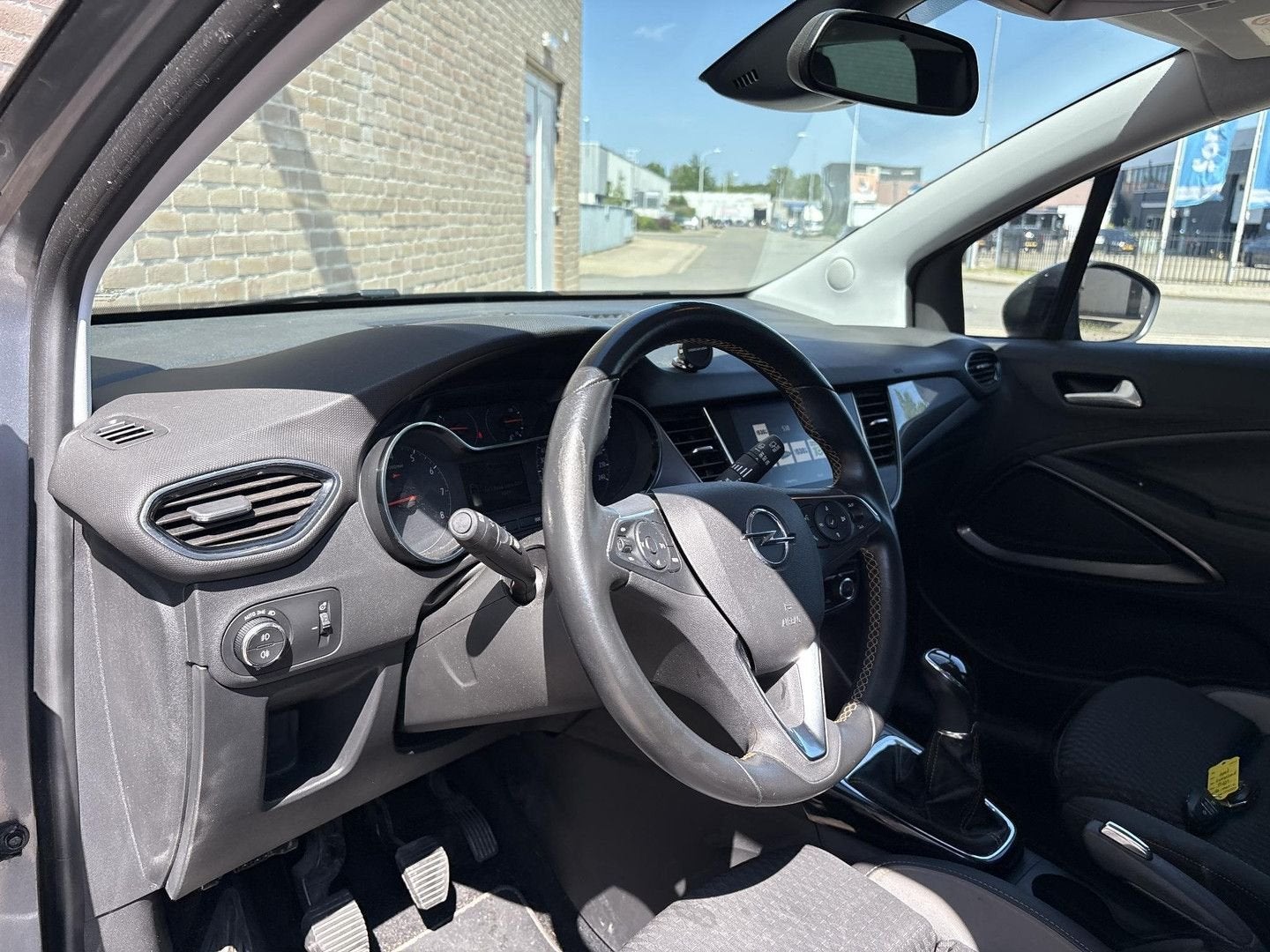 Opel Crossland X 1.2 Turbo Innovation | PDC | Cruise | Trekh, Auto's, Opel, Overige modellen, Bedrijf, Handgeschakeld, Grijs