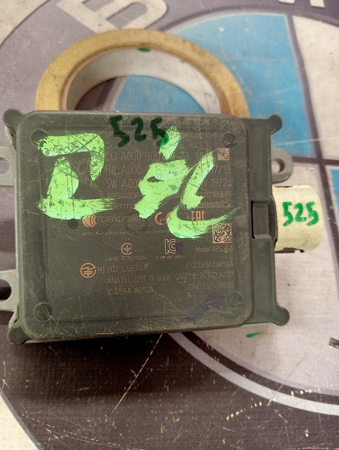 Mercedes A, CLA, C, E Klasse A0009007923, A0009010607, A0009, Utilisé, -, -, Enlèvement ou Envoi