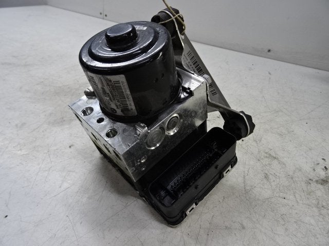 ABS POMP BMW X4 (F26) (01-2014/03-2018) (3451688026701), Gebruikt, BMW