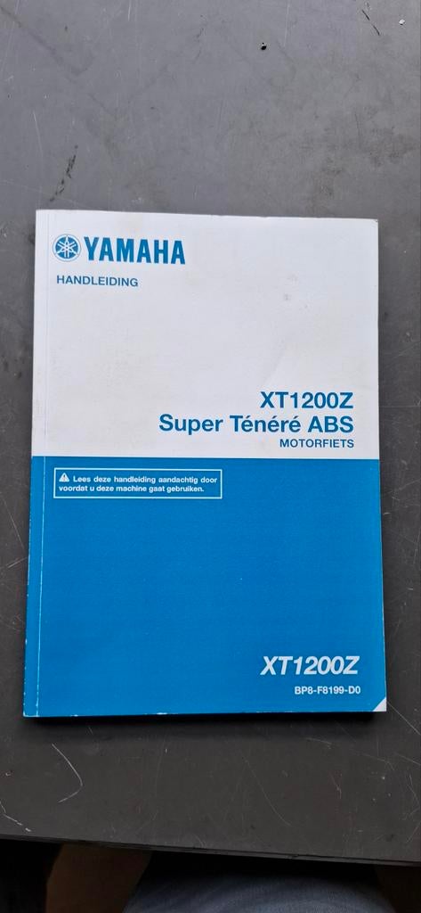 Manuel d'utilisation de la Yamaha Super Tenere 1200 2017, Enlèvement ou Envoi, Yamaha