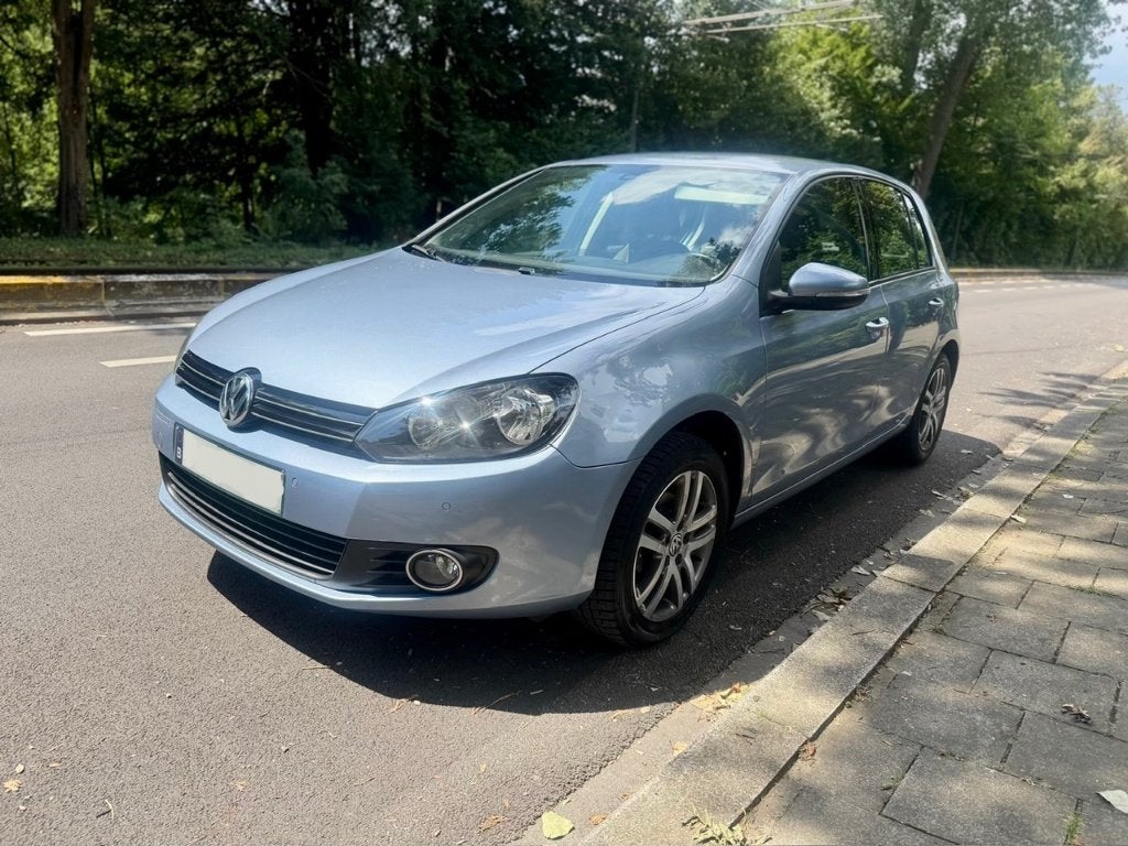 VW Golf 1.4i + cONTROLE + garantie de 12 m, Autos, Volkswagen, Euro 5, Achat, Noir, 5 portes