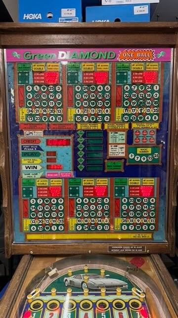 Gezocht voor Bingo Green Diamond - reset KEY, Euro, Ophalen, Gebruikt, Met sleutels