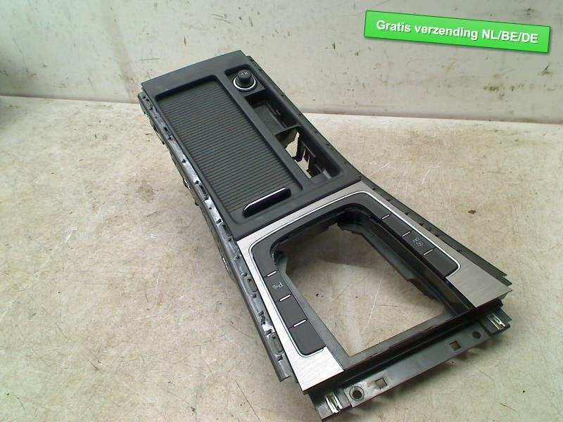 MIDDENCONSOLE Volkswagen Golf VII (AUA) (5G1864263AM), Auto-onderdelen, Gebruikt, Volkswagen, Volkswagen AG, Kundenbetreuung@volkswagen.de