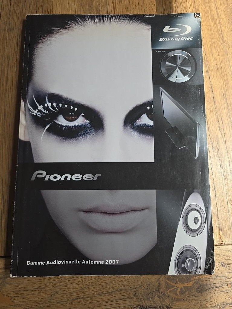Catalogues Hi-Fi vintage Pioneer 2007 + Bose 2008/2009, Enlèvement ou Envoi, 1980 à nos jours, Journal ou Magazine