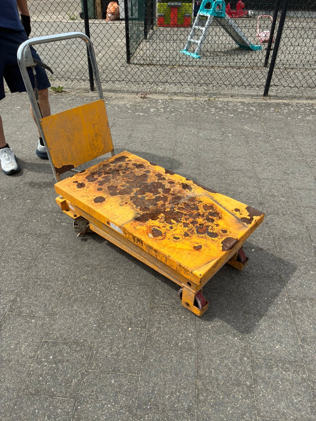 Heftafel, Ophalen, Gebruikt, Transportkar