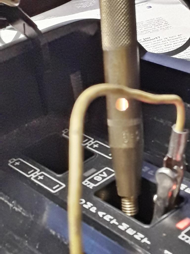 Testeur de 6 à 24 volts   avec lampe au néon, Enlèvement, Comme neuf
