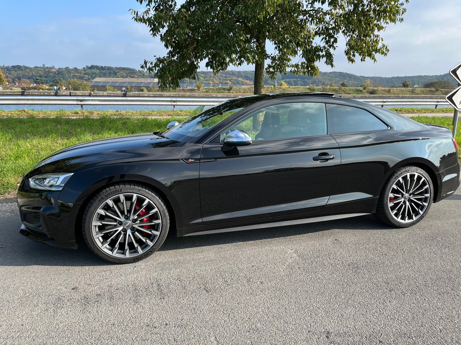 Audi s5, Autos, Cuir et Alcantara, Achat, Automatique, Quatre roues motrices / 4X4