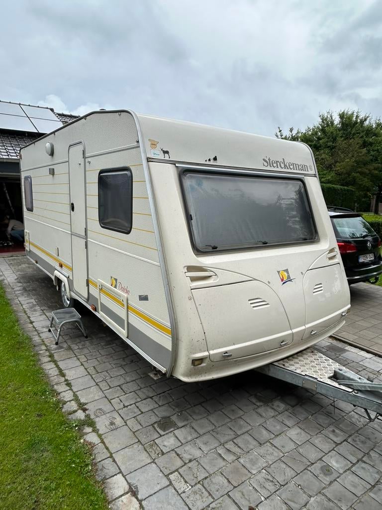 Caravan Sterckman Datcha 480 - te koop, Jusqu'à 4, Coin salon convertible, 5 à 6 mètres, Particulier