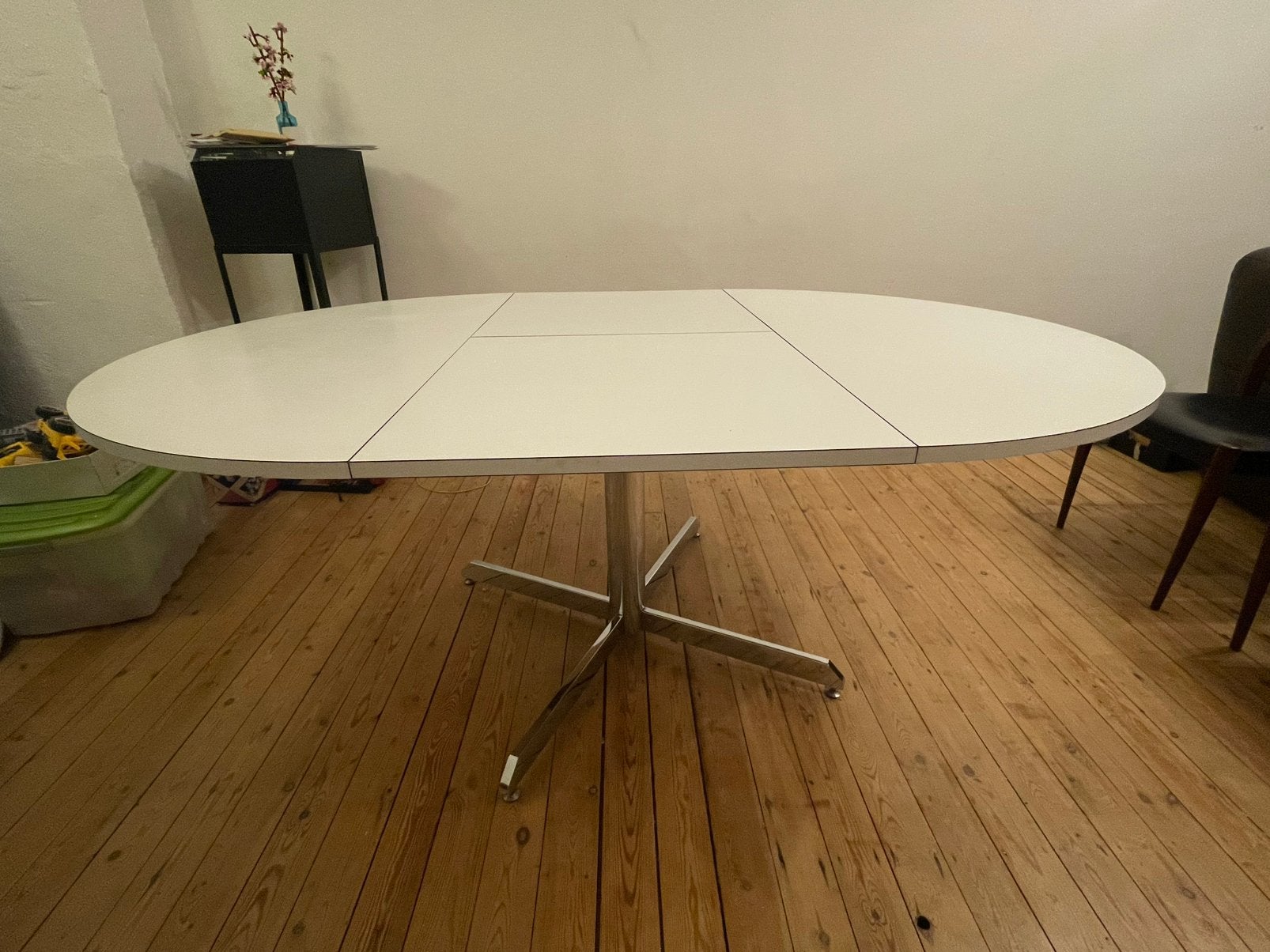 Table ronde Vintage avec rallonge, 150 à 200 cm, Cinq personnes ou plus, Rond, Enlèvement