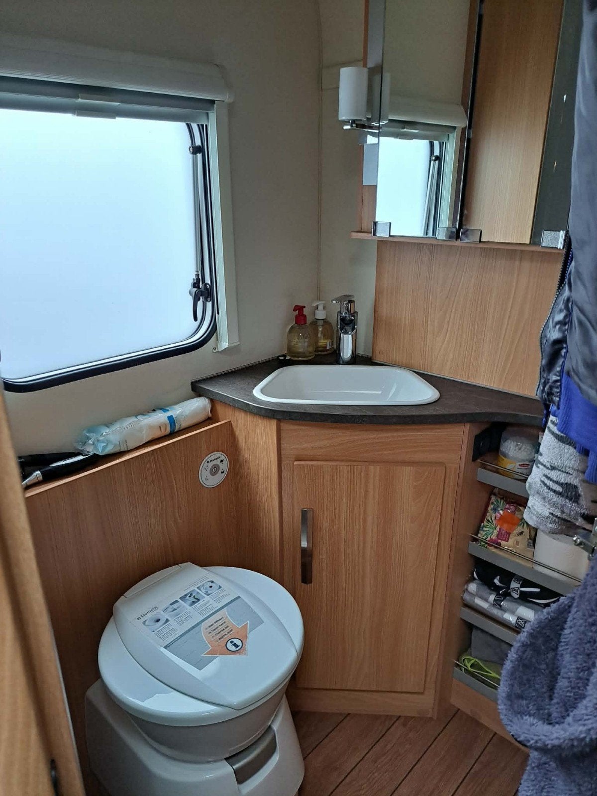 Knaus sudwind silver selection, Caravans en Kamperen, Ringverwarming, Particulier, Dwars-stapelbed, Knaus