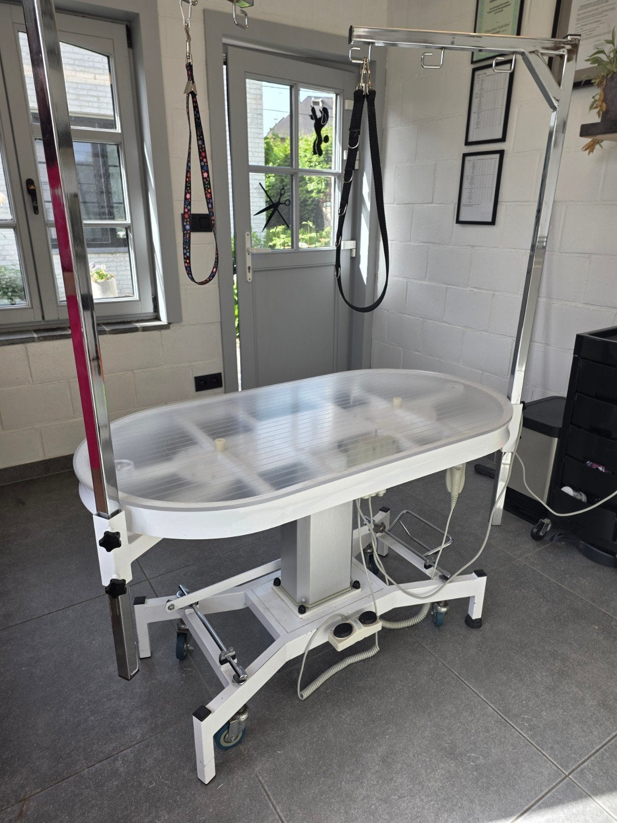 Electrische trimtafel, Dieren en Toebehoren, Ophalen