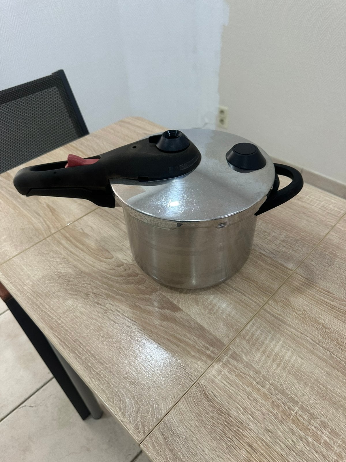 Cocotte minute, Maison & Meubles, Inox, Enlèvement, Utilisé, Avec couvercle