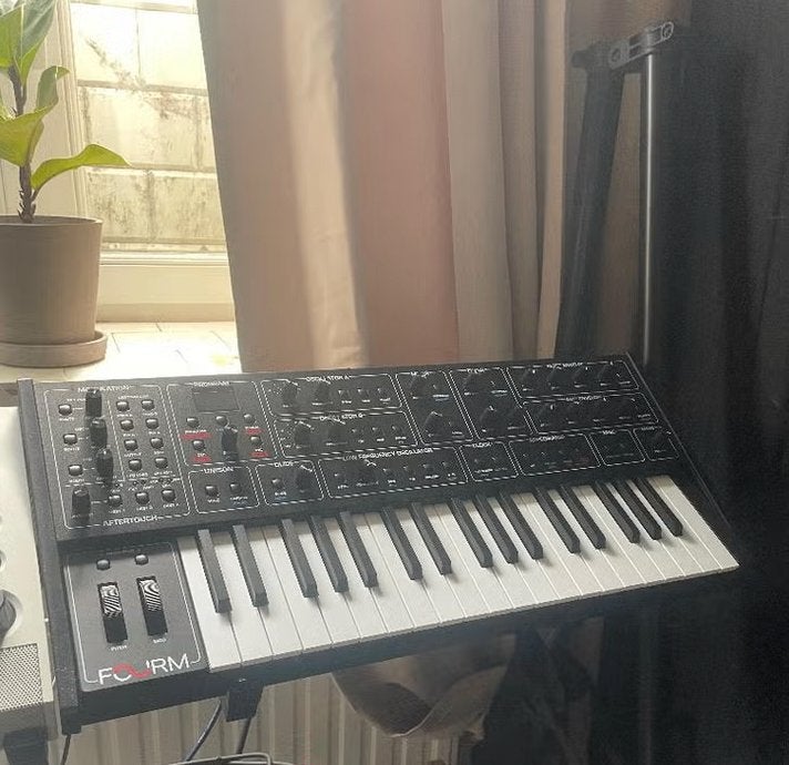 Sequential FOURM Polyphonic Synthesizer, Neuf, Autres marques, Avec connexion MIDI, Enlèvement ou Envoi