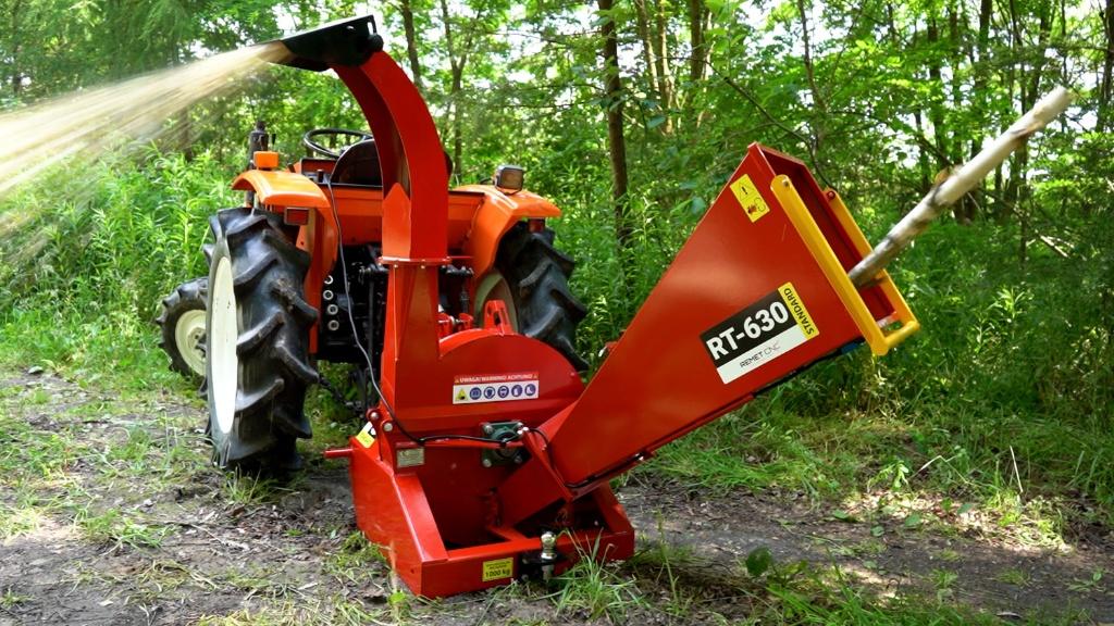 Nieuwe houthakselaar tot 12 cm RT 630 voor micro tractor, Ophalen, Nieuw