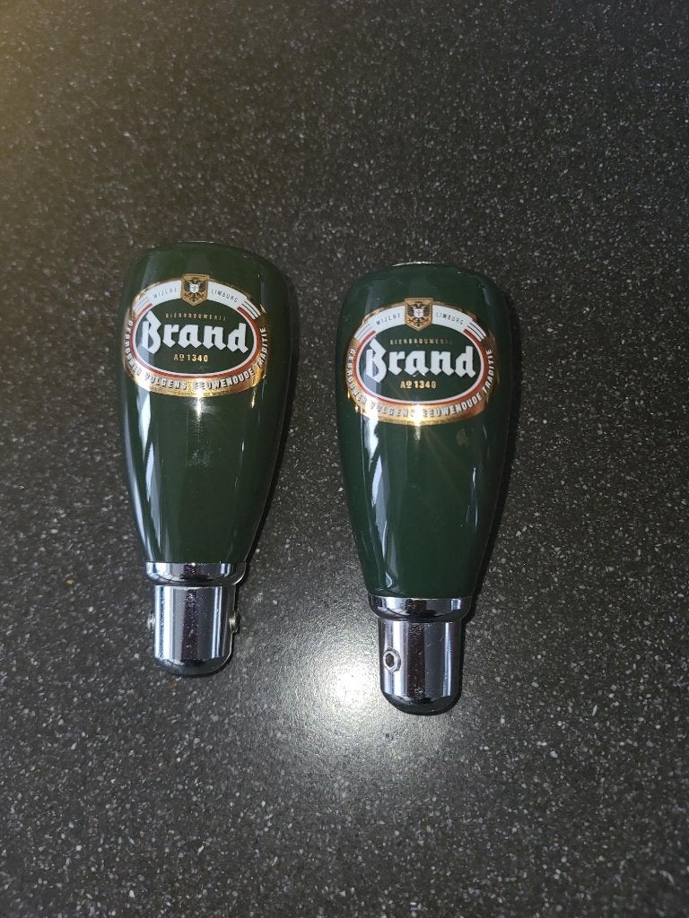 bier tapkraan, hende,l knop, van brand bier 2 stuks, Zakelijke goederen, Ophalen