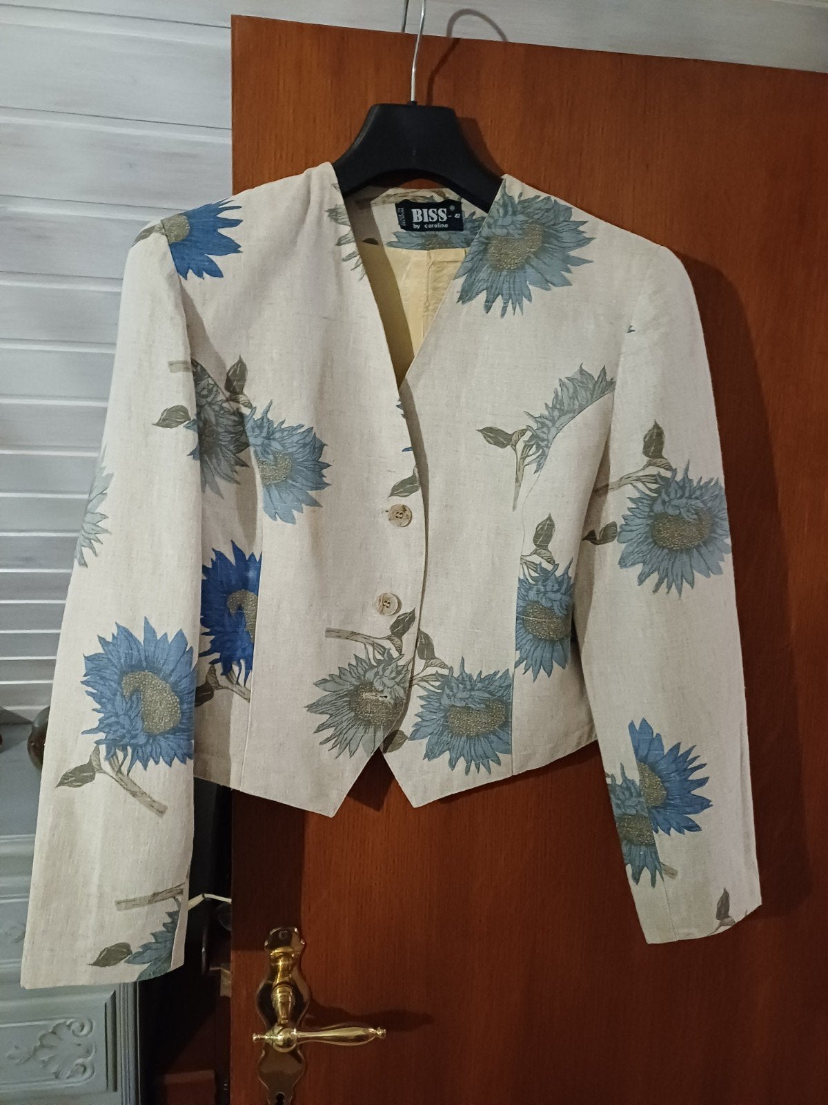 Veste courte Caroline Biss, Enlèvement ou Envoi