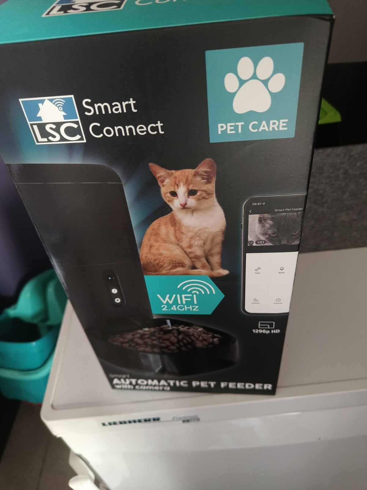 te koop 2x smart automati pet feeder met camera, Ophalen