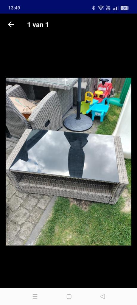 Lounge salontafel voor buiten., Ophalen