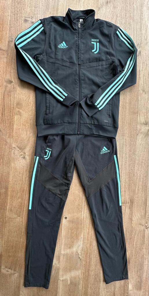 Trainingspak Juventus, donkergrijs, Sport en Fitness, Voetbal, Maat XS of kleiner, Ophalen, Zo goed als nieuw, Trainingspak