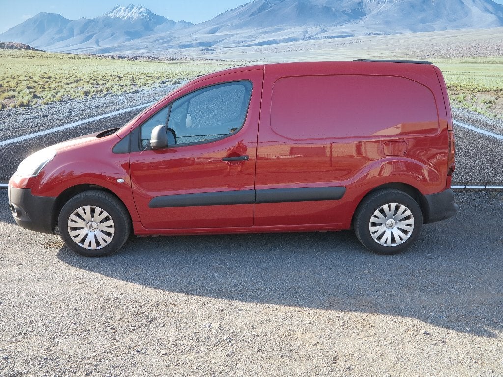 Citroën Berlingo 1.6 HDi | 143.427 km | Trekhaak | 2014, Voorwielaandrijving, Euro 5, 4 cilinders, 1445 kg