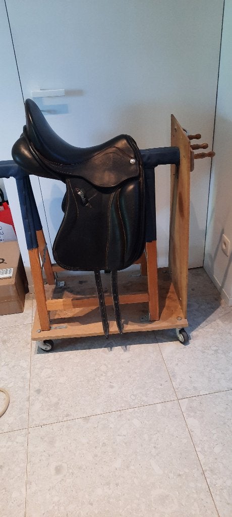 zadel zwart zaldi dressuur, Dieren en Toebehoren, Ophalen, L (17.5 inch), Dressuur, Overige merken
