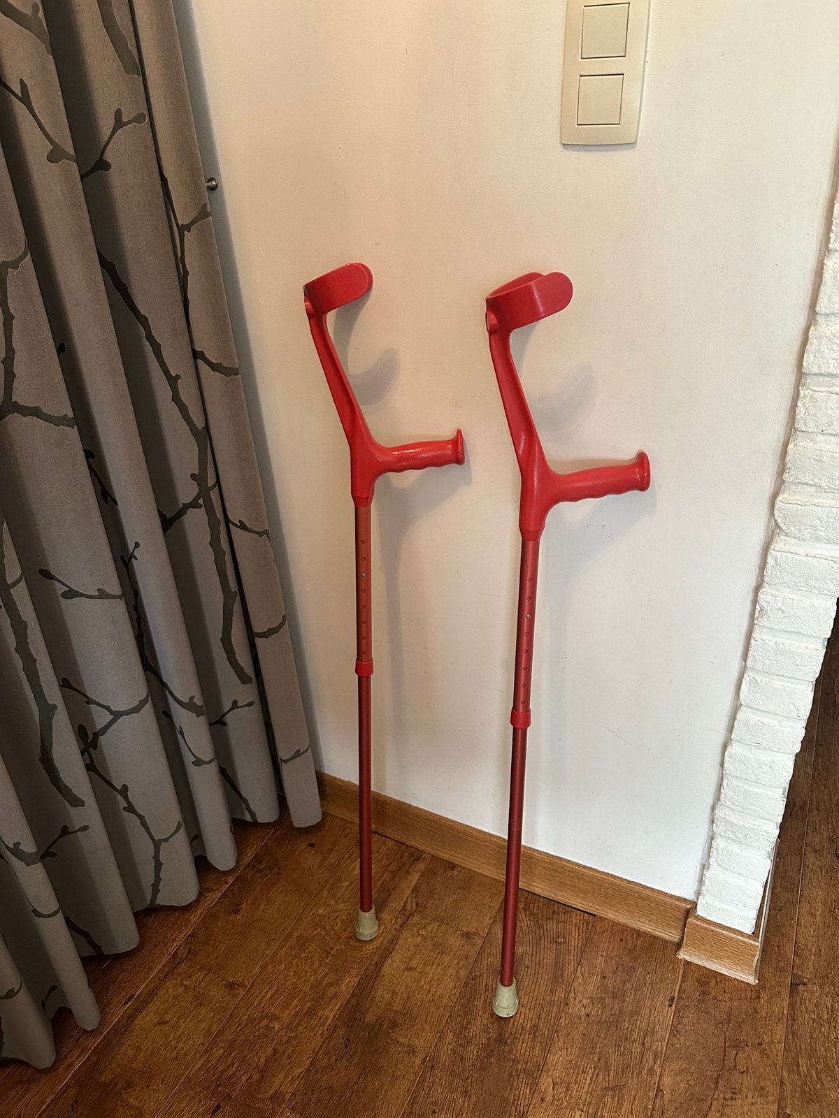 krukken Orthopedische kruk loopkrukken, Diversen, Ophalen, Zo goed als nieuw