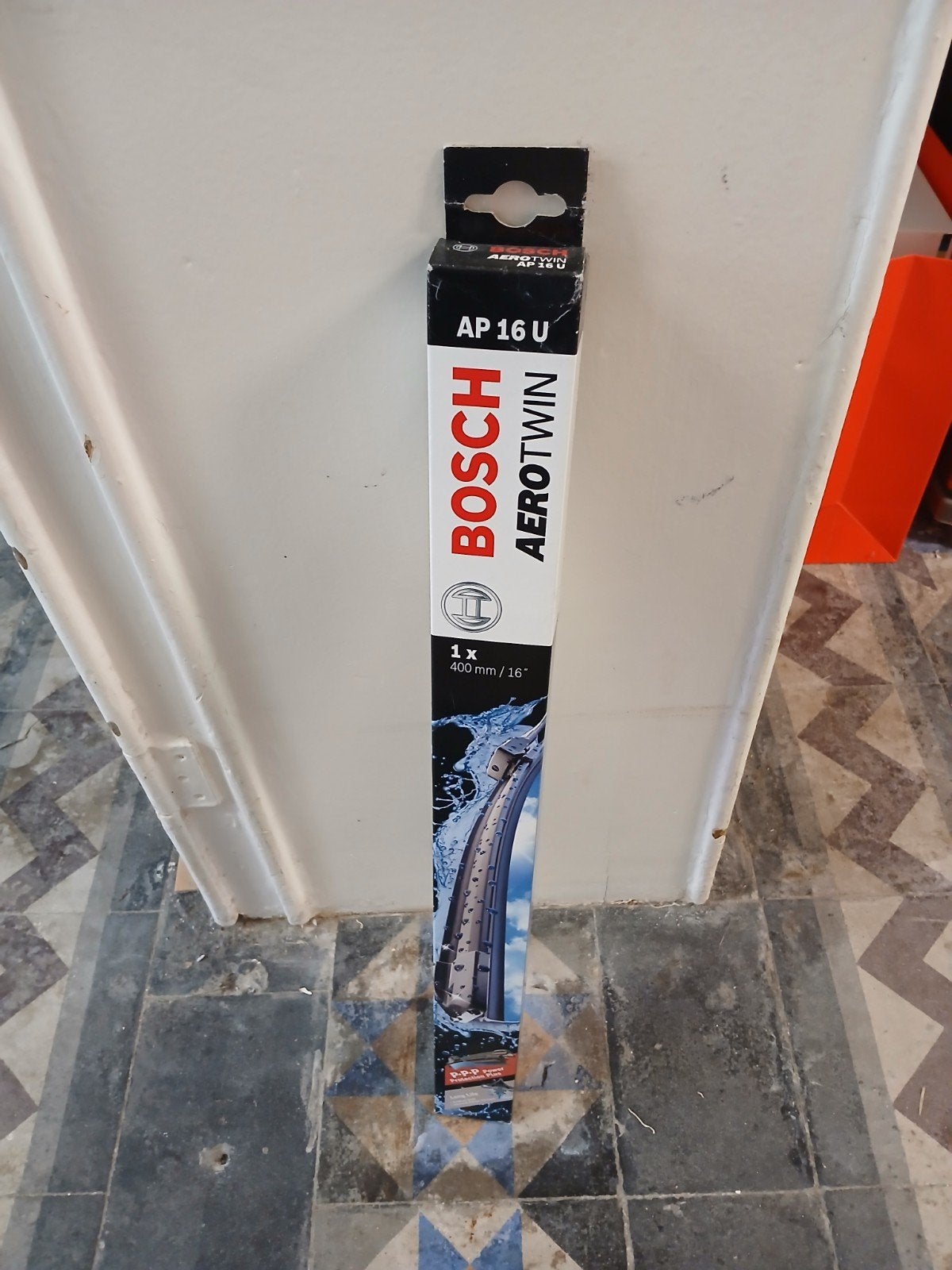 Essuie glace BOSCH NEUFS, Autos : Pièces & Accessoires, Enlèvement ou Envoi
