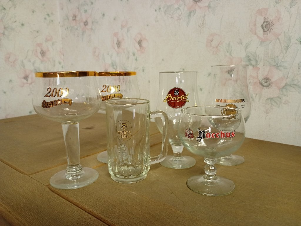 Lot van 6 verschillende bierglazen, Ophalen, Zo goed als nieuw, Bierglas