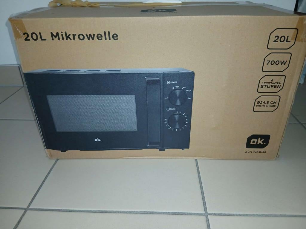 Nieuwe magnetron 700W 20L, Ophalen, Zo goed als nieuw, Microgolfoven