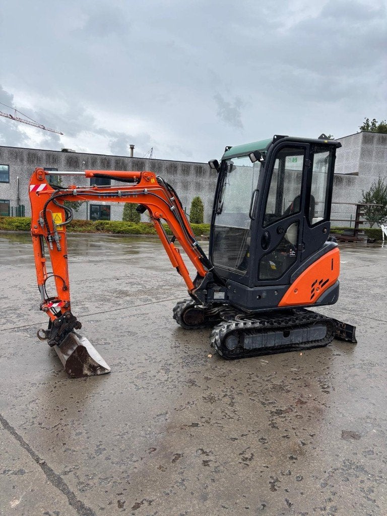Hitachi zaxis 18-3 CLR minigraver, Zakelijke goederen, Machines en Bouw | Kranen en Graafmachines, Ophalen, Graafmachine