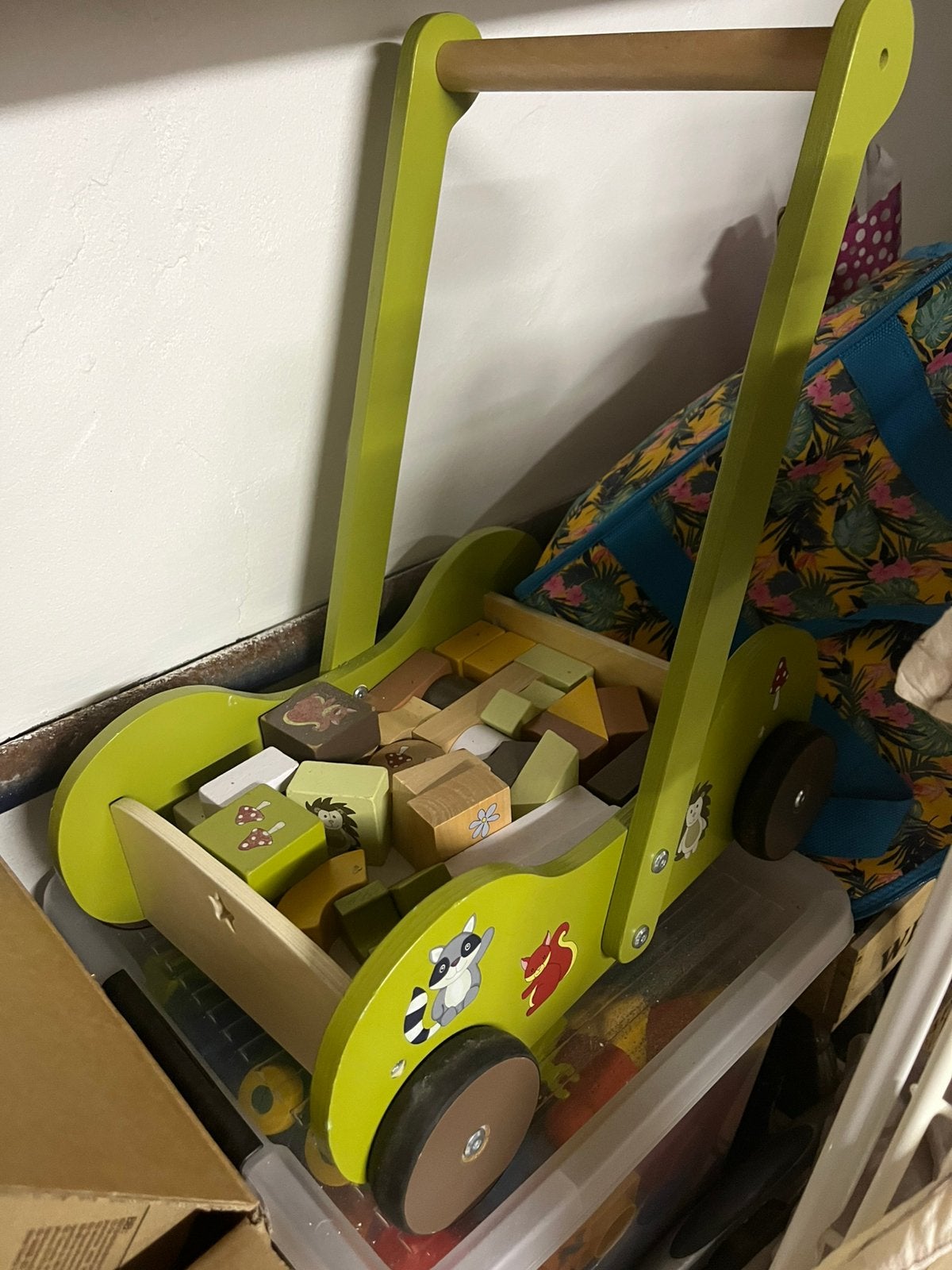 Chariot en bois, Enlèvement, Comme neuf, Jouet à Rouler ou à Bascule