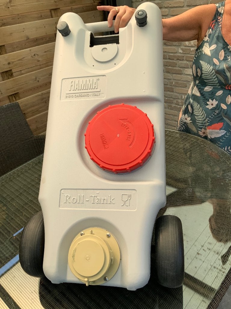 Vuilwatertank Fiamma roltank, Ophalen, Zo goed als nieuw, PVC, Fiamma