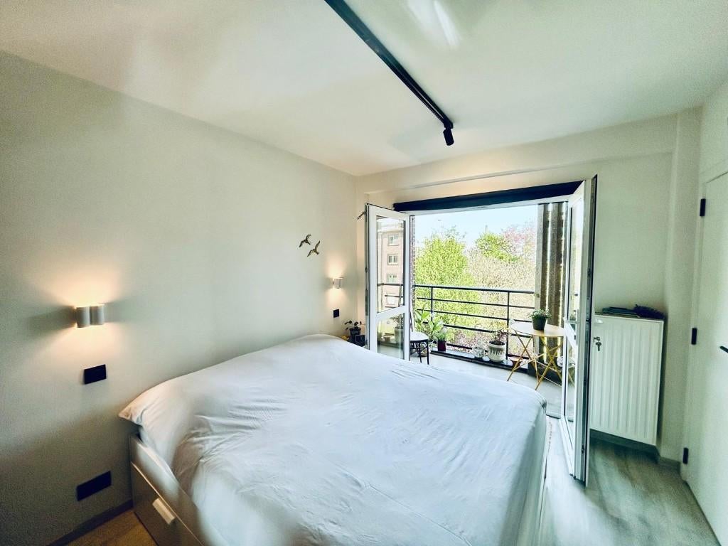 Instapklaar appartement met terras te koop in Gent, Immo, Gent, Tot 200 m², 141 kWh/m²/jaar, Appartement