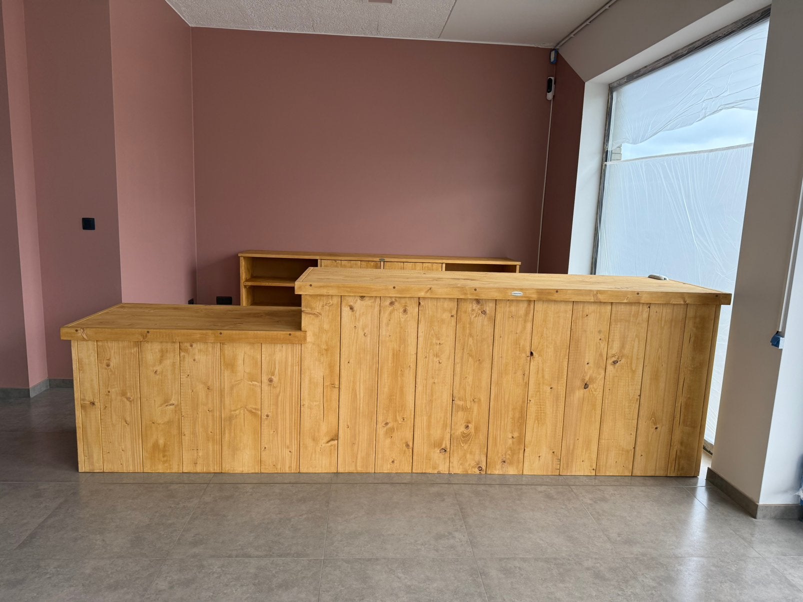Toonbank en dressoir in steigerhout, Ophalen, Toonbank
