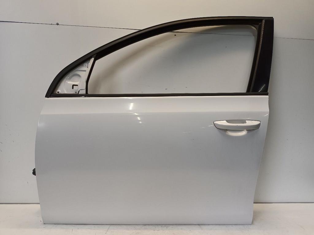 Portier links voor Volkswagen Golf, Auto-onderdelen, Onderdelen@venauto.nl, Van der Ven Autorecycling B.V., Gebruikt, Ettenseweg 76, 4706 PB Roosendaal, The Netherlands