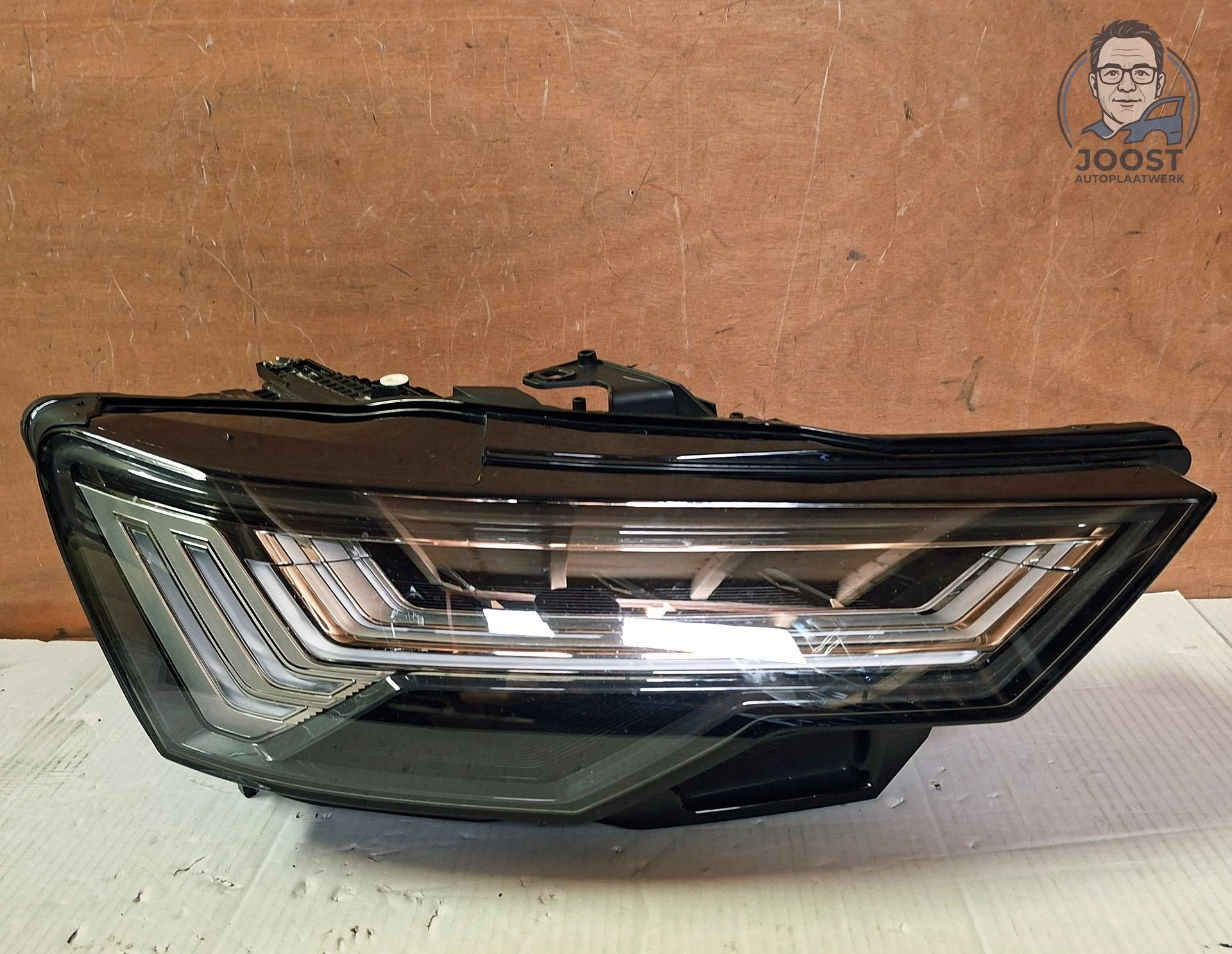 Koplamp rechts Matrix LED OEM Audi A6 C8 v.a 2018 4K0941036, -Audi AG, Enlèvement ou Envoi, Origine de la pièce connue, -imprint@audi.de