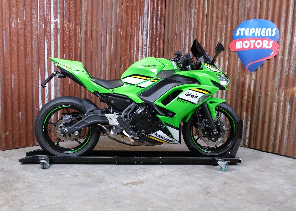 Kawasaki Ninja 650 KRT Akrapović, Entreprise, Occasion, 2 cylindres, Super Sport