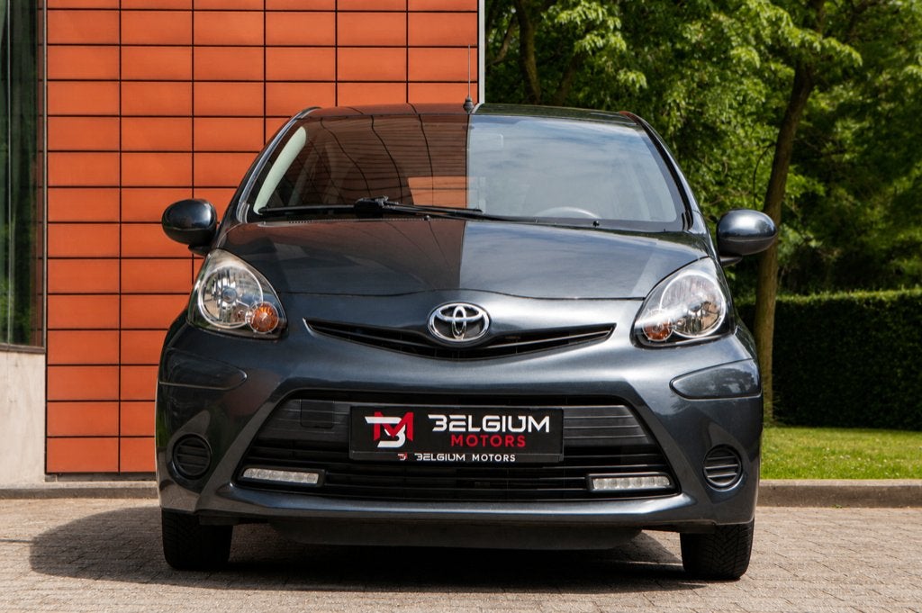 Toyota Aygo 1.0i Cool - Klimaatregeling - Navigatie - Radio, Voorwielaandrijving, Stof, 50 kW, Bedrijf