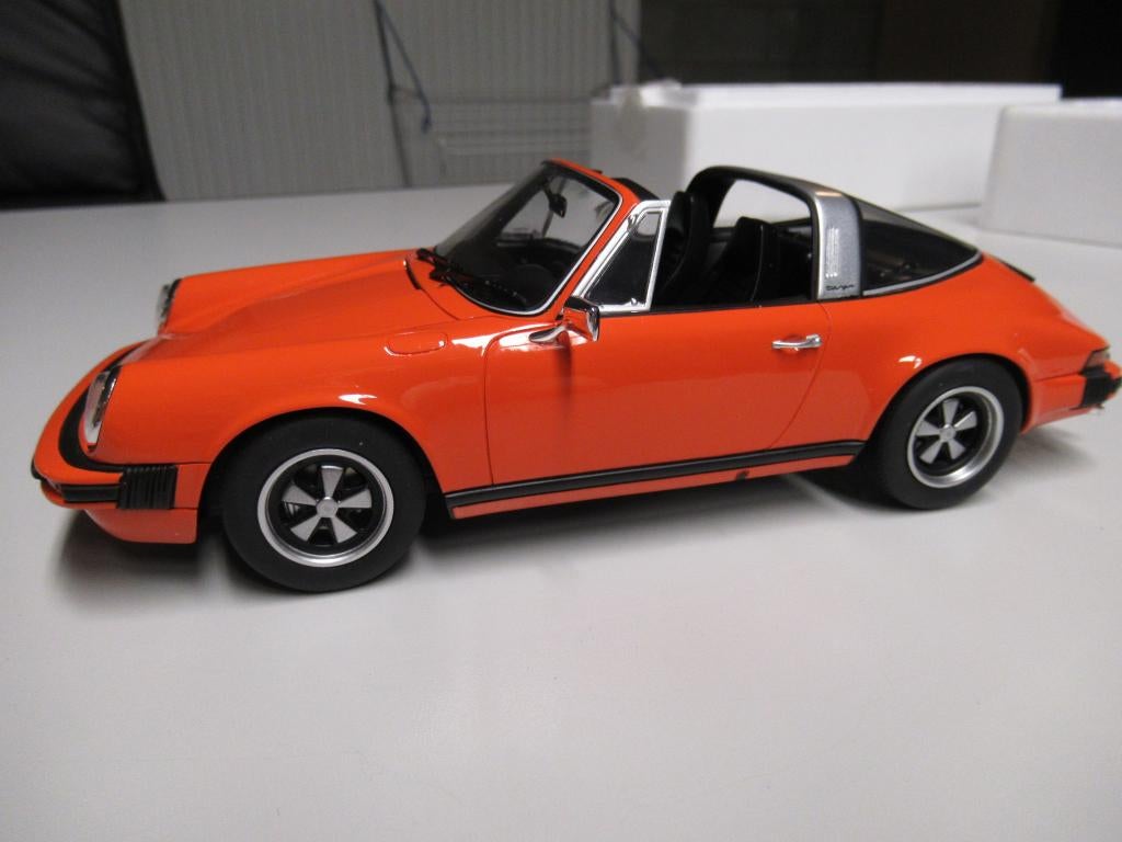 GT023A 1:18 911 2.7 TARGA GT Spirit Porsche 911 2.7 Targa, Enlèvement, Neuf, Voiture, Autres marques