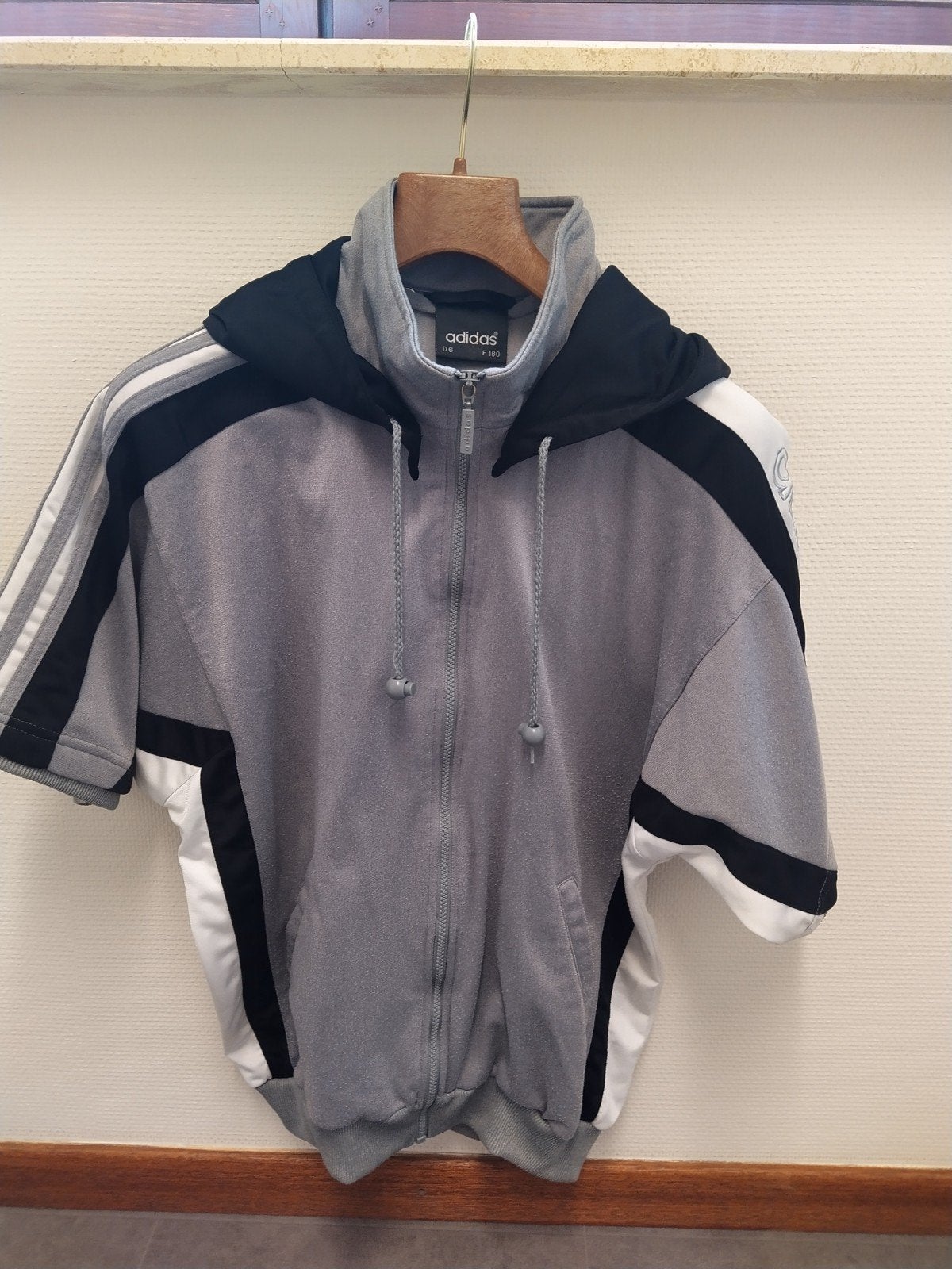 Hoodie Adidas, Kleding | Heren, Bodywarmers, Maat 56/58 (XL), Ophalen of Verzenden, Adidas, Grijs