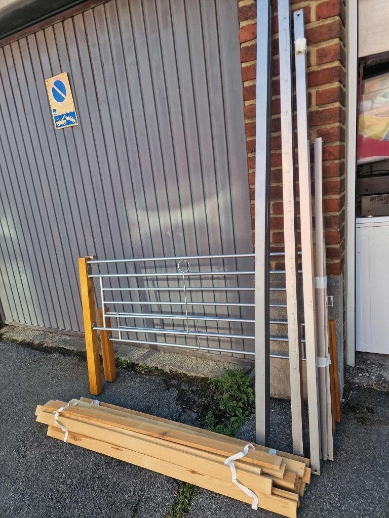 Lit 2 personnes 140/200cm compte, Maison & Meubles, Bois et métal, 140 cm, Brun, Enlèvement