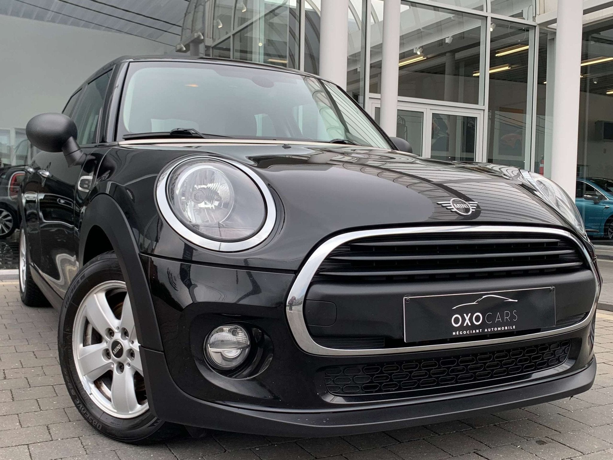 MINI One D 5 PORTES / GRAND GPS / CLIM AUTO / CRUISE /, Autos, Mini, Achat, Euro 6, Noir, 5 portes