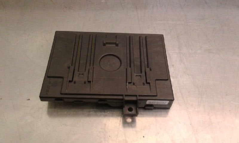 ZEKERINGKAST Mazda 2 (DE) (|D65267650E|040011052202|), Gebruikt, Mazda